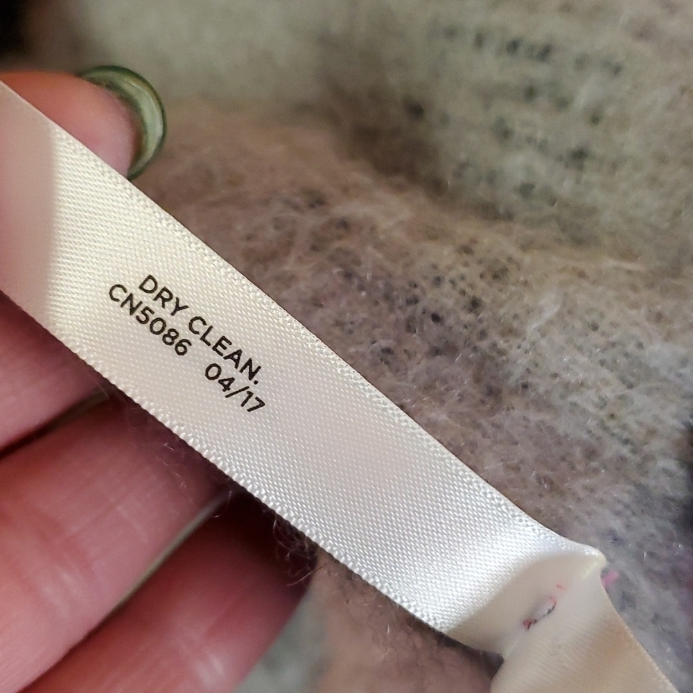 Talbots 100% Wool Scarf - Picture 7 of 7